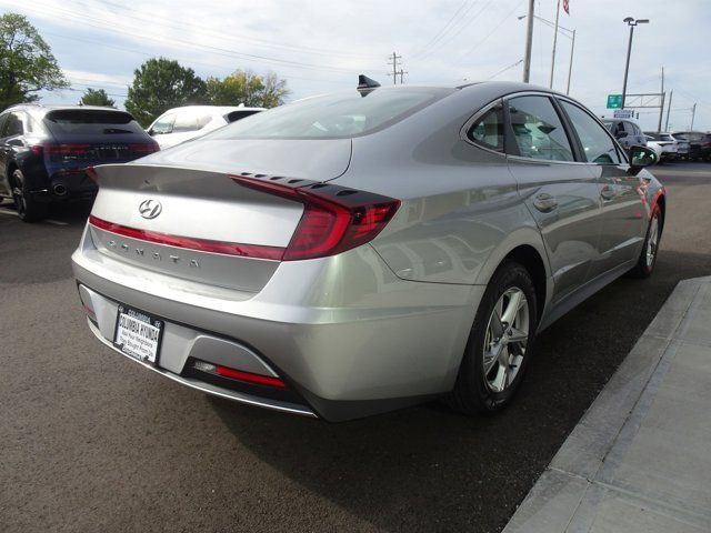 2022 Hyundai Sonata SE