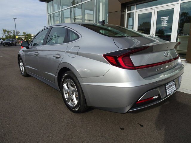 2022 Hyundai Sonata SE