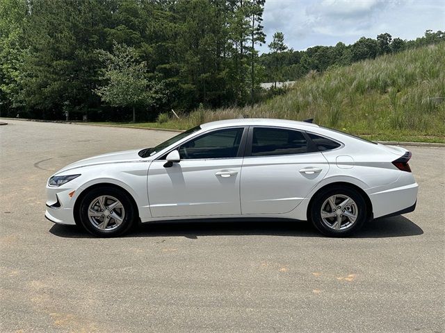 2022 Hyundai Sonata SE