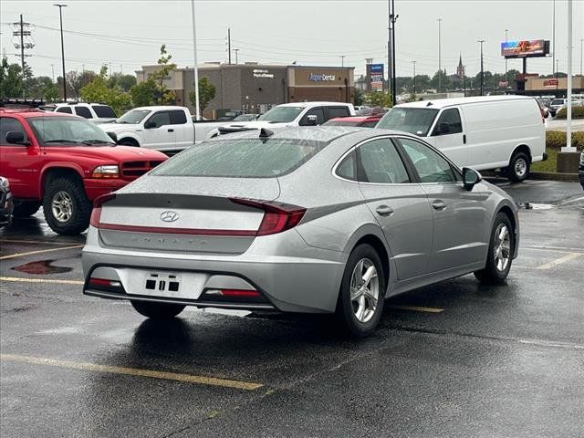 2022 Hyundai Sonata SE