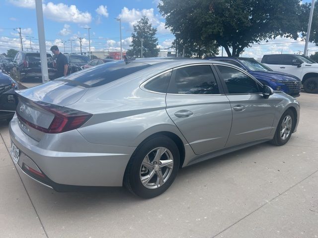 2022 Hyundai Sonata SE