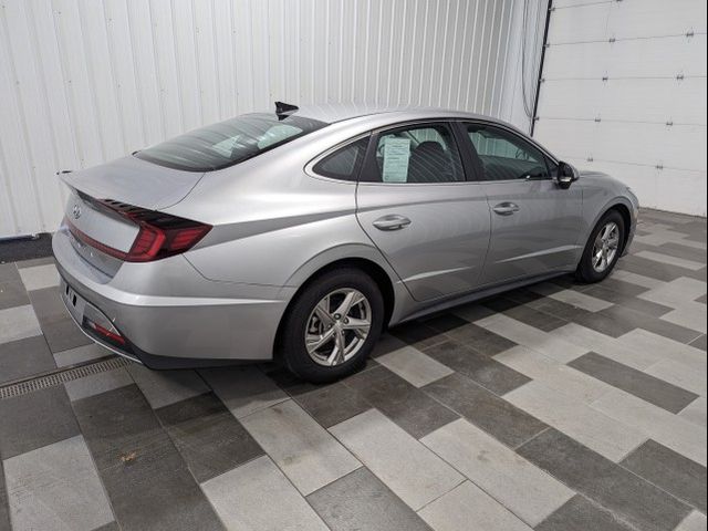 2022 Hyundai Sonata SE