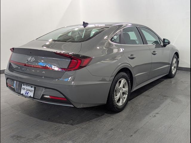 2022 Hyundai Sonata SE