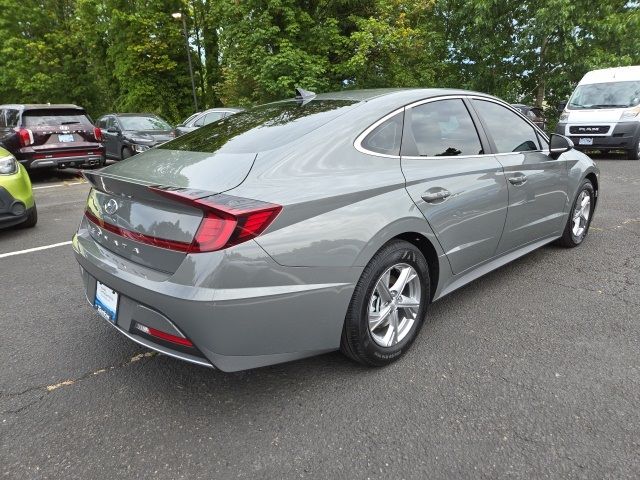 2022 Hyundai Sonata SE