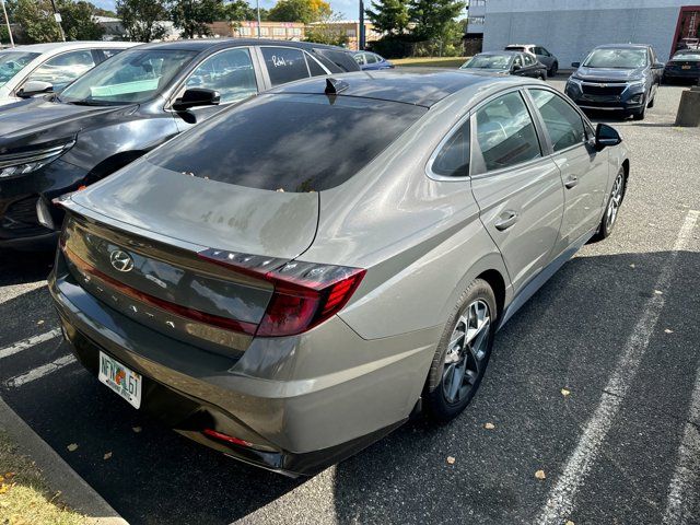 2022 Hyundai Sonata SEL