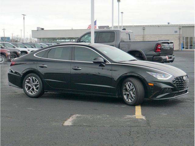 2022 Hyundai Sonata SEL