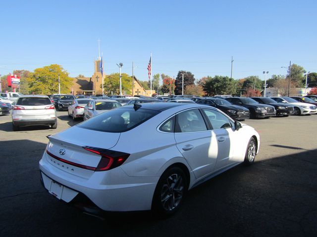 2022 Hyundai Sonata SEL