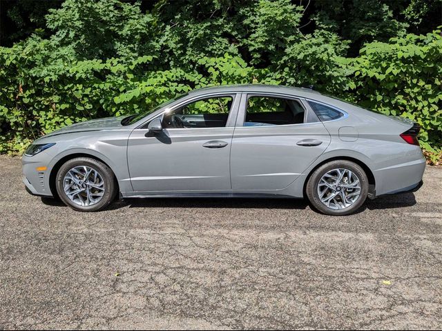 2022 Hyundai Sonata SEL