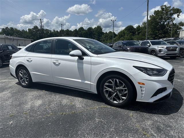 2022 Hyundai Sonata SEL