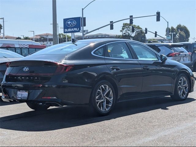 2022 Hyundai Sonata SEL