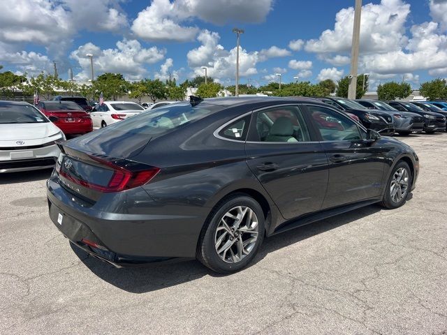 2022 Hyundai Sonata SEL