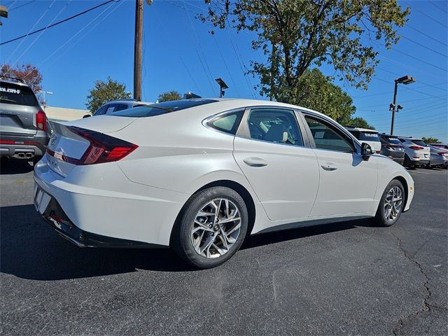 2022 Hyundai Sonata SEL