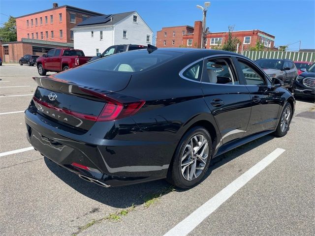 2022 Hyundai Sonata SEL