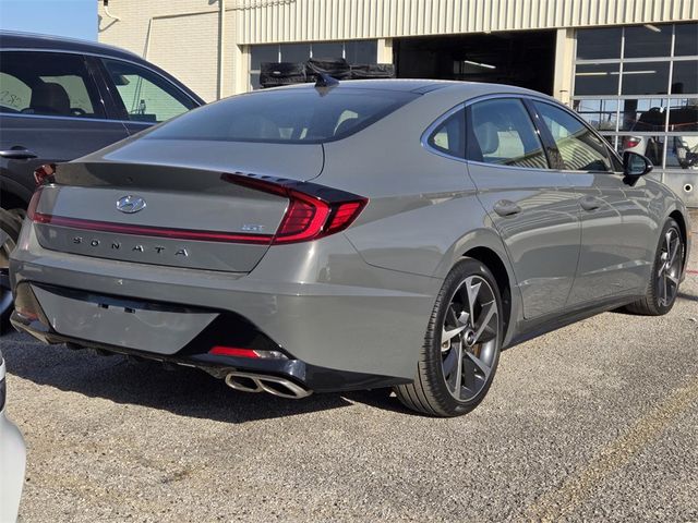 2022 Hyundai Sonata SEL Plus