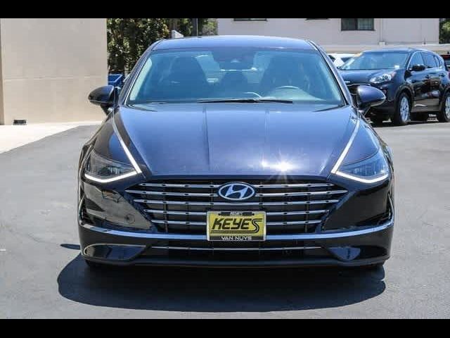 2022 Hyundai Sonata Hybrid Blue