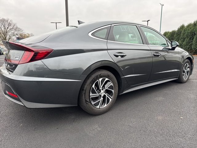 2022 Hyundai Sonata Hybrid Blue