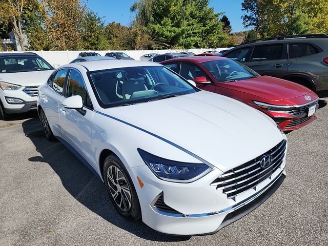 2022 Hyundai Sonata Hybrid Blue