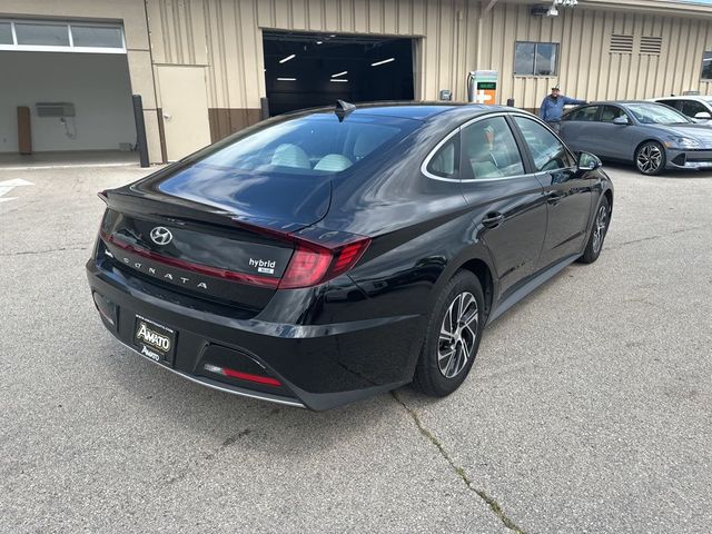 2022 Hyundai Sonata Hybrid Blue