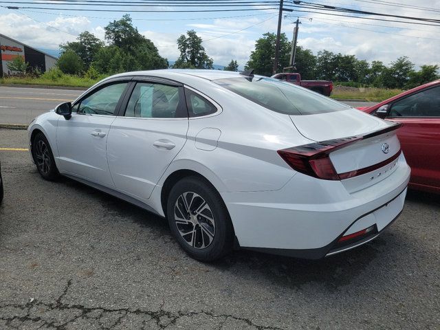 2022 Hyundai Sonata Hybrid Blue