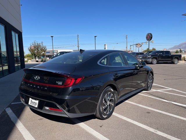 2022 Hyundai Sonata Hybrid Blue