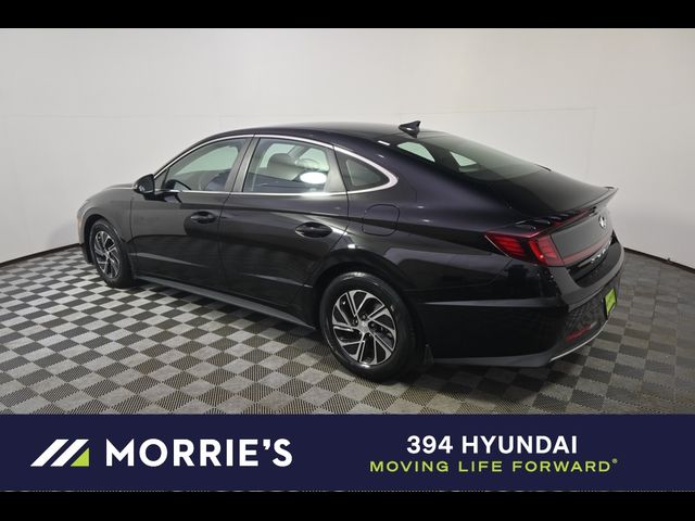 2022 Hyundai Sonata Hybrid Blue