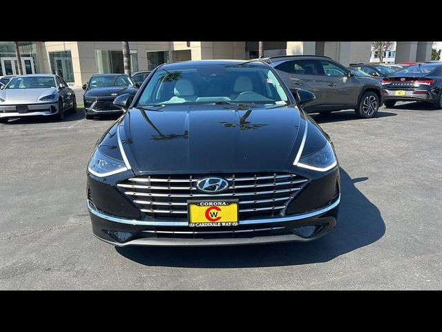 2022 Hyundai Sonata Hybrid Blue