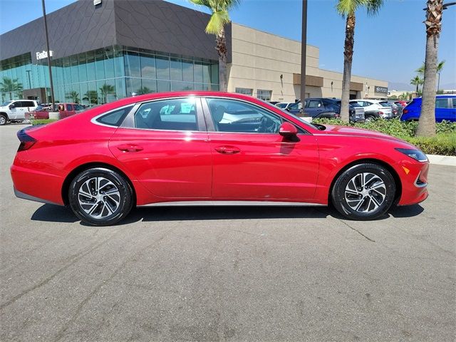 2022 Hyundai Sonata Hybrid Blue