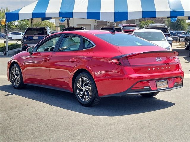 2022 Hyundai Sonata Hybrid Blue