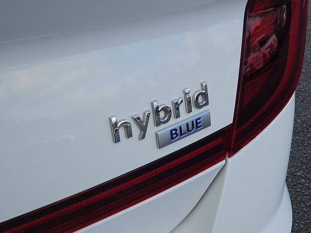 2022 Hyundai Sonata Hybrid Blue