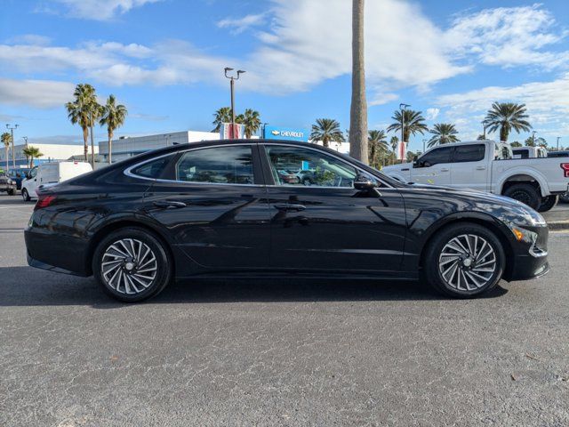 2022 Hyundai Sonata Hybrid Limited