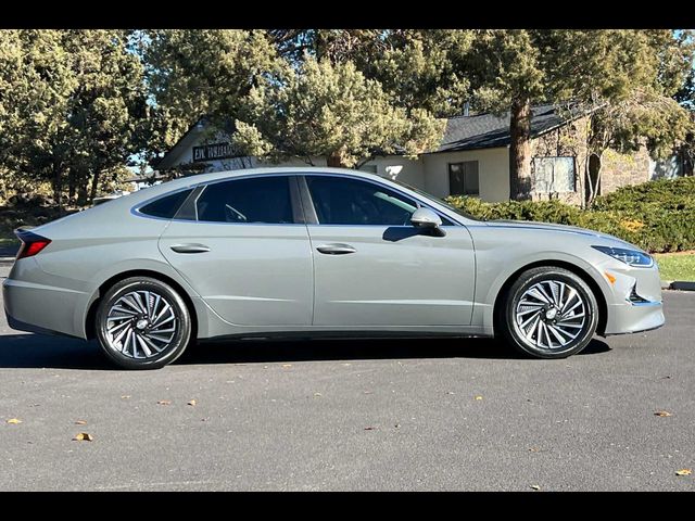 2022 Hyundai Sonata Hybrid Limited