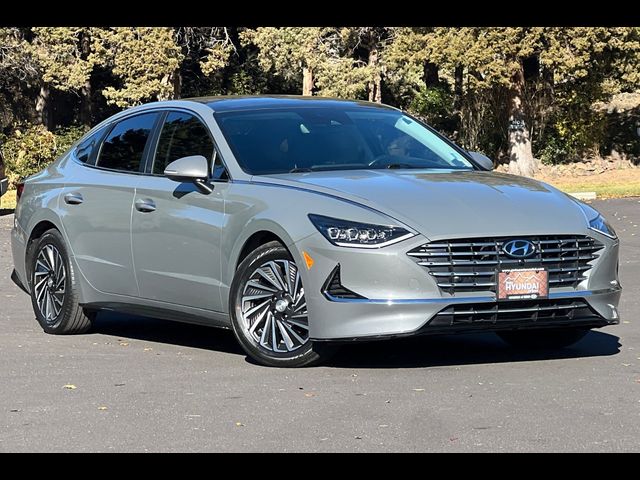 2022 Hyundai Sonata Hybrid Limited