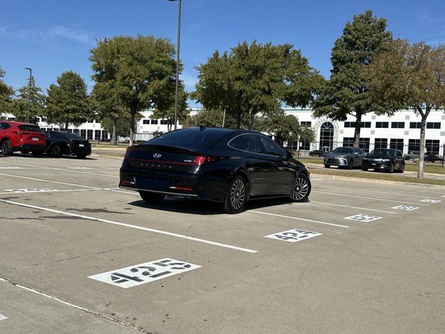 2022 Hyundai Sonata Hybrid Limited