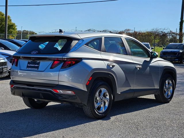 2022 Hyundai Tucson SE