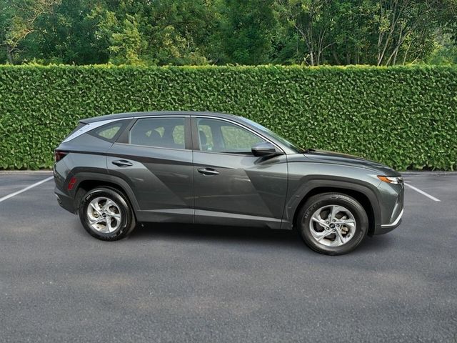 2022 Hyundai Tucson SE