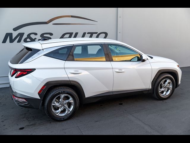 2022 Hyundai Tucson SE