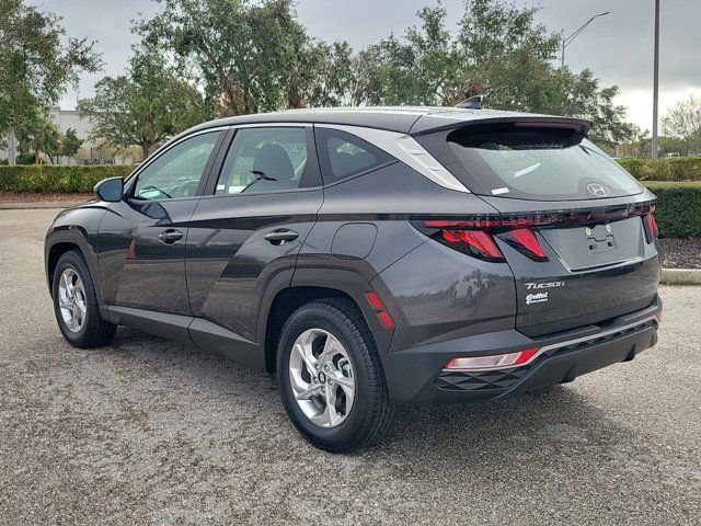 2022 Hyundai Tucson SE