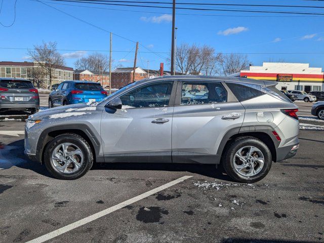 2022 Hyundai Tucson SE