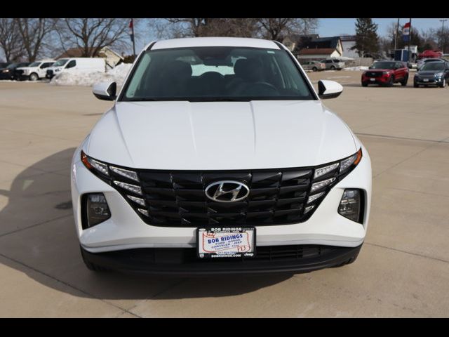 2022 Hyundai Tucson SE