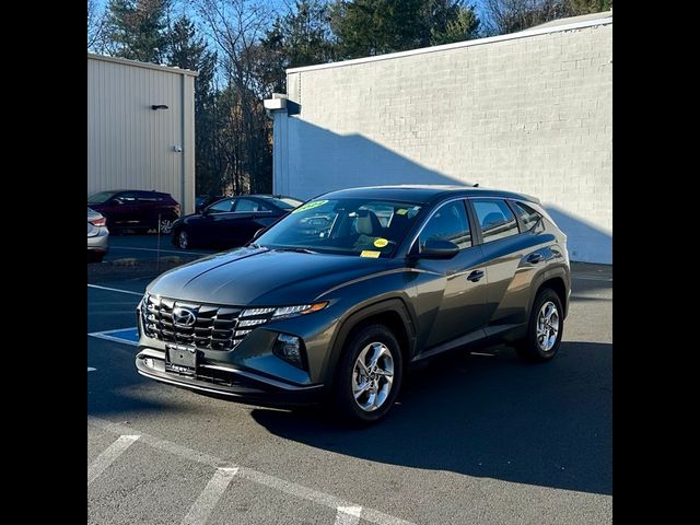 2022 Hyundai Tucson SE