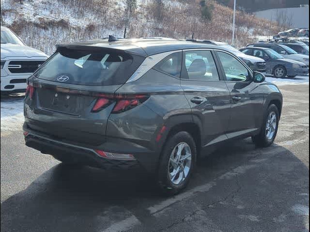 2022 Hyundai Tucson SE