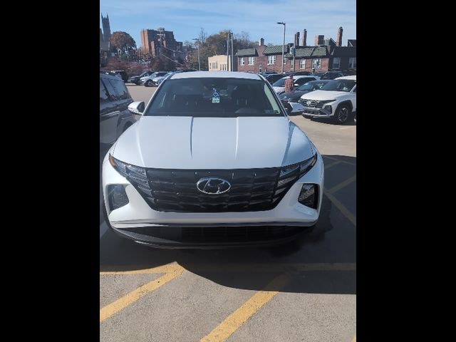 2022 Hyundai Tucson SE