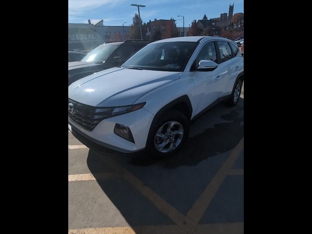 2022 Hyundai Tucson SE