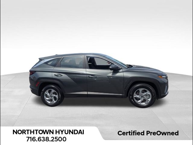 2022 Hyundai Tucson SE