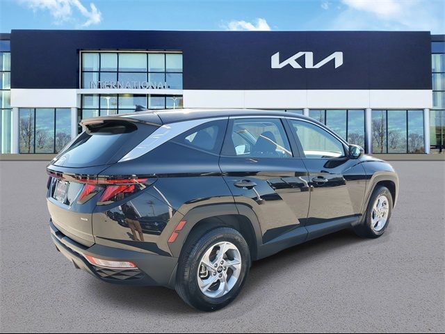2022 Hyundai Tucson SE