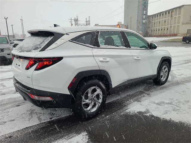 2022 Hyundai Tucson SE