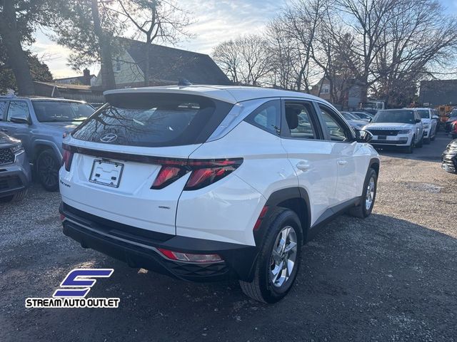 2022 Hyundai Tucson SE