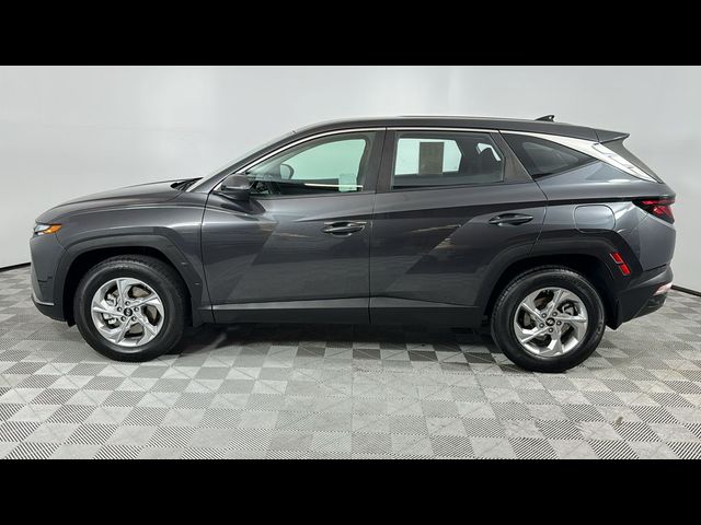 2022 Hyundai Tucson SE