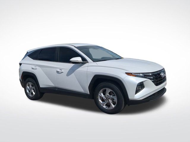 2022 Hyundai Tucson SE