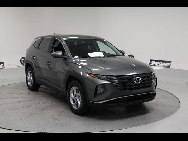 2022 Hyundai Tucson SE